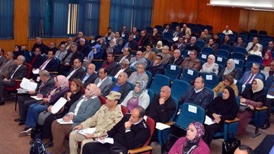 مجلس تنفيذى القليوبية يوجه بتجميل مداخل المدن وخطة لتطوير النظافة