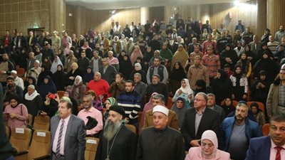 محافظ كفرالشيخ يشهد احتفالية تكريم أسر شهداء ومصابي العمليات الحربية