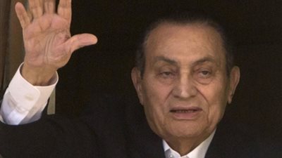 الصين تنعي حسني مبارك : سيظل في ذاكرة الشعب الصيني