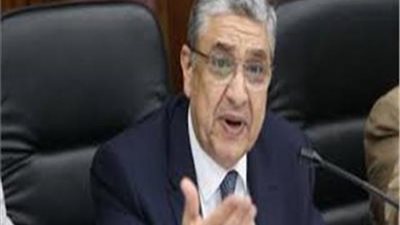 وزير الكهرباء بحث استخدام الهيدروجين كاحدث انواع الطاقات المتجددة