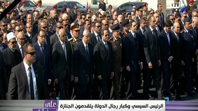 أحمد موسى: خلاصة مشهد جنازة مبارك «مفيش حاجة اسمها 25 يناير».. فيديو