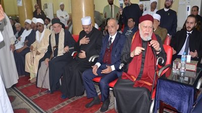 الرفاعي يهنئ القصبى ويشهد الاحتفال بمولد 