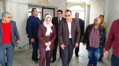 غراب يتفقد مركز التنمية الثقافية بالزقازيق ومبنى تابعاً لرئاسة حى أول.. بالصور