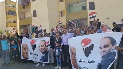 ٣ اتوبيسات لتشجيع فريق الكره الطائره بإبشنا