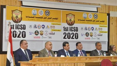 المشاركون: ضرورة وضع سياسات عامة لتعزيز توظيف الذكاء الاصطناعى فى التعليم