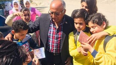 تنشيط السياحة تنفذ ندوات تثقيفية لطلاب الفرافرة بالوادى الجديد.صور