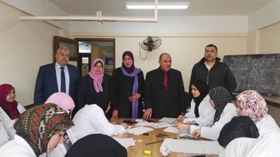 تخريج 75 متدرب ومتدربة علي التفصيل والخياطة وصيانة المحمول والدش ببورسعيد