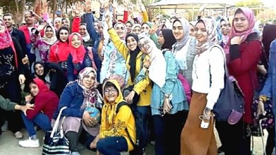 شاب ينجح فى تحويل الرمال لمنتجع بيئى بدون كهرباء فى الوادى الجديد..بالفيديو