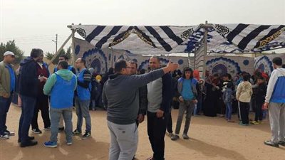 تعليم الإسماعيلية تنظم قافلة طبية كبرى عالجت 2727 حالة بالقصاصين صور