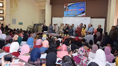مراجعات مجانيه لطلاب الثانويه العامه بالاسكندريه