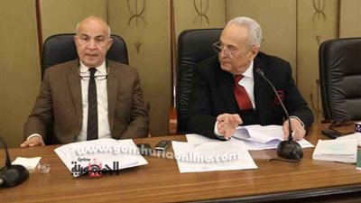 عرض تقرير تشريعية النواب علي الجلسة العامة لرفع الحصانة عن نائب الرشوة