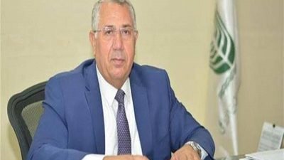 وزير الزراعة يتابع تاثير التغيرات الجوية على المحاصيل والثروة الحيوانية والداجنة