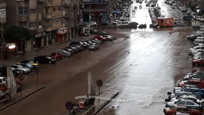 الاسكندرية خاوية بأمرالتنين وشوارعها جراج مفتوح