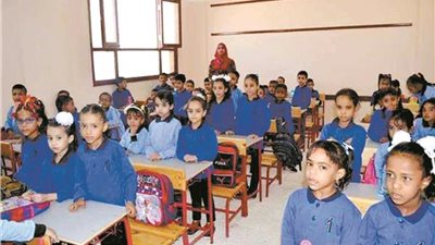 مجلس الوزراء يصدر قراراً عاجلاً بشأن تعطيل الدراسة في الجامعات والمدارس