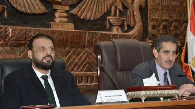 محافظ الغربيه يناشد الأحزاب والجمعيات الأهليه والمجتمع المدنى بالتكاتف للتصدى لفيروس كورونا