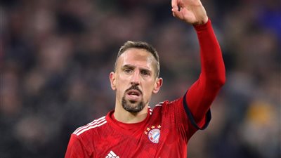 نجم فيورنتينا يتبرع بـ50 ألف يورو لمحاربة فيروس كورونا فى إيطاليا