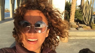 شاهد نصيحة علا رشدى للوقاية من كورونا.. فيديو