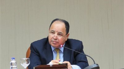 وزير المالية يعلن تفاصيل صرف العلاوات الخمس لأصحاب المعاشات