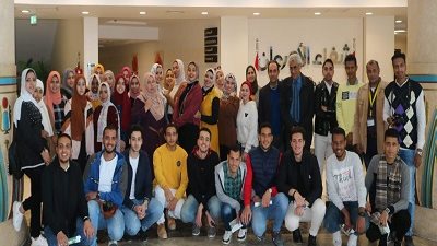أساتذة وطلبة إعلام قنا يدعمون مرضى شفاء الأورمان بالأقصر