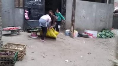 استمرار مدينة فاقوس فى فض الأسواق والسويقات قبل الازدحام والتكدس