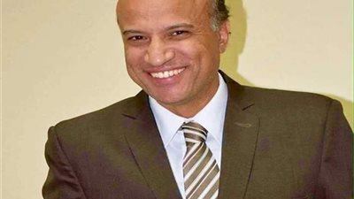 الزناتى: صرف بدل الصحف الحزبية والمتعطلة اليوم وإيداعه بفيزا البنك الأهلى