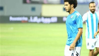 بيراميدز يجبر عمر جابر على تخفيض راتبه