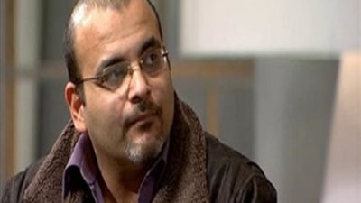 حرب كلامية بين أيمن بهجت قمر ورواد تويتر.. تفاصيل