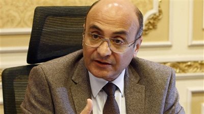 وزير العدل: تعليق الجلسات فى المحاكم لمدة أسبوعين
