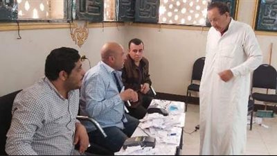 غراب يطمئن على انتظام صرف معاش فئة 1000 جنيه حتى 2000 جنيه