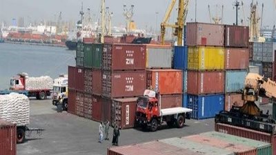 3.3 مليار جنيه ضرائب ورسوم بجمارك الإسكندرية في مارس الماضي