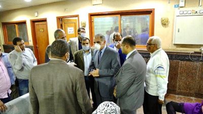 انتظام صرف منحة العمالة غير المنتظمة بمكاتب البريد وفروع البنك الزراعى