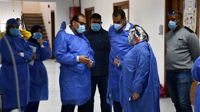 سبعة غرف للعزل مزودة بأجهزة تنفس صناعي بجامعة القناة