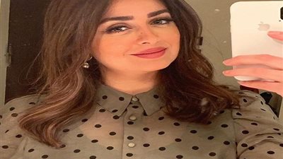 هبه مجدى تخطف قلوب متابعيها بإطلالة ساحرة