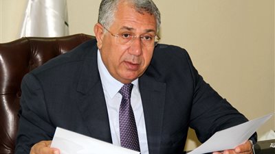 وزير الزراعة: منافذ متحركة للسلع الغذائية لقرية صفط تراب
