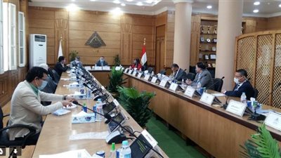 رئيس جامعة بنها:حريصون على مصلحة الطلاب ومستقبلهم