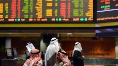أسعار النفط تدفع البورصة السعودية للهبوط وسط ارتفاع أسهم دبى