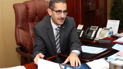 محافظ الغربية يستعرض جهود المحافظة في مواجهة مافيا التعديات وإزالة 659 مخالفة علي أملاك الدولة