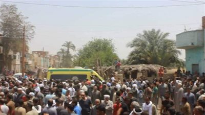 نائب بني سويف يشيع جثمان شهيد بئر العبد.صور