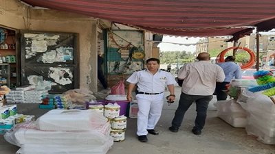 جهاز مدينة ١٥ مايو يشُن حملة مكبرة لإزالة المخالفات ورفع الإشغالات