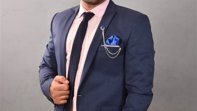 مراجعة ليلة الإمتحان .. اللغة الانجليزية للصف الثانى الثانوى .. الجزء الأول الكلمات والقواعد
