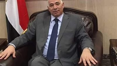 العناية الالهية تنقذ مدير أمن أسيوط من حادث بالطريق الصحراوي الغربي