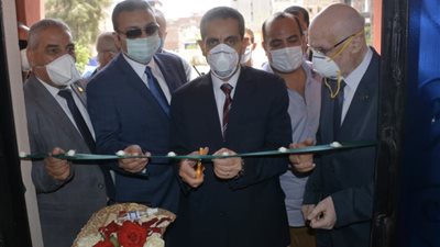 محافظ الغربية ونائبه يفتتحان الوحدة البيطرية بقطور بتكلفة مليون و 200 الف جنيه