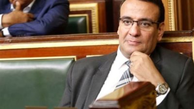 متحدث البرلمان يعود لممارسه عمله بعد تعرضه لحادث سيارة