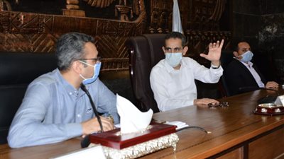 محافظ الغربية يترأس إجتماع لجنة الإسكان