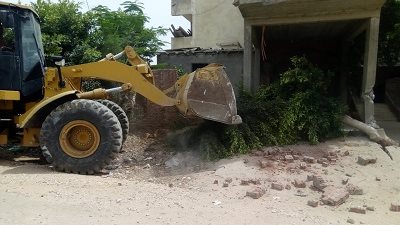 تنفيذ ٦ قرارات إزالة لتعديات على أملاك الدوله بحى السلام بالقاهرة