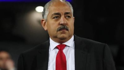 العامرى فاروق: الأهلى صامد فى مواجهة 