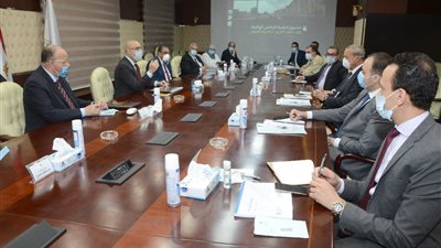 وزير الإسكان ومحافظا القاهرة والقليوبية يتابعون الموقف التنفيذى لمشروع تطوير محور الفريق إبراهيم العرابى