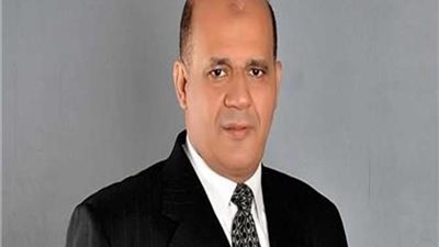 النائب طارق متولي يطالب ببروتوكول للعمل في المصانع حفاظا على صحة العمال بعد التعايش مع كورونا