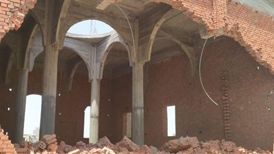 استغلوا ازمة كورونا.. ازالة 6 حالات تعدٍ على الاراضى الزراعية بالبحيرة