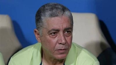 محمد عمر: لابد التعايش مع كورونا ونبدأ بلعب مباريات الدورى